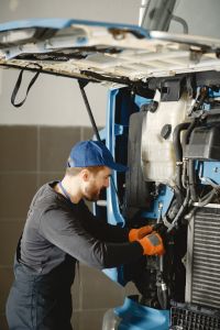 Установка и ремонт кондиционеров грузовых автомобилей